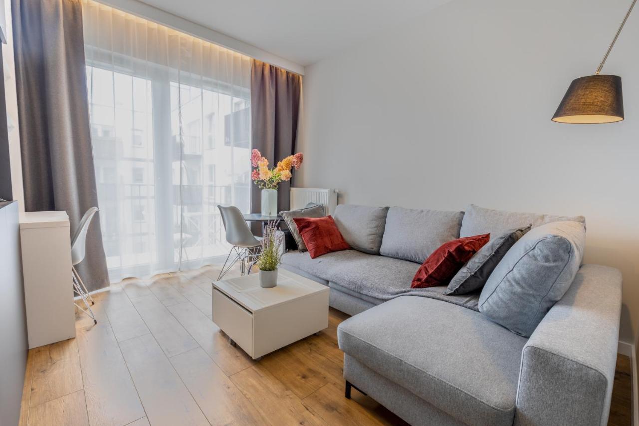 Bielany Apart Joanny Obok Metra Varsovia Exterior foto