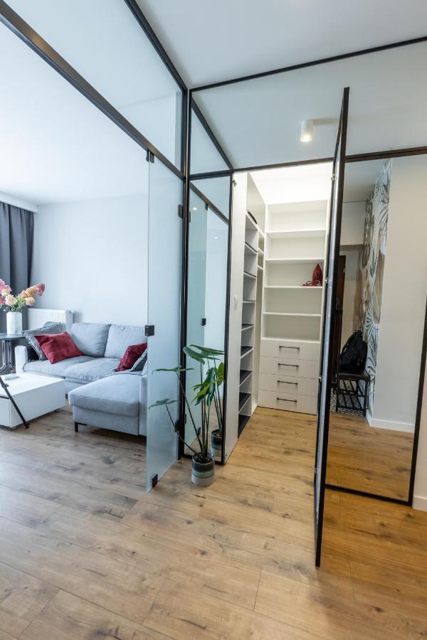 Bielany Apart Joanny Obok Metra Varsovia Exterior foto